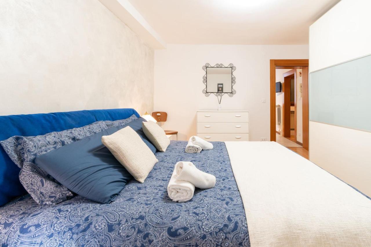 La Casa Perfetta Per Le Vacanze Velence Kültér fotó